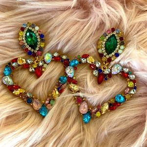 🚨🚨🆕 lovely Rhinestone earrings